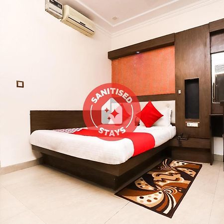 OYO 6317 Hotel Shiv Palace New Delhi Exterior foto