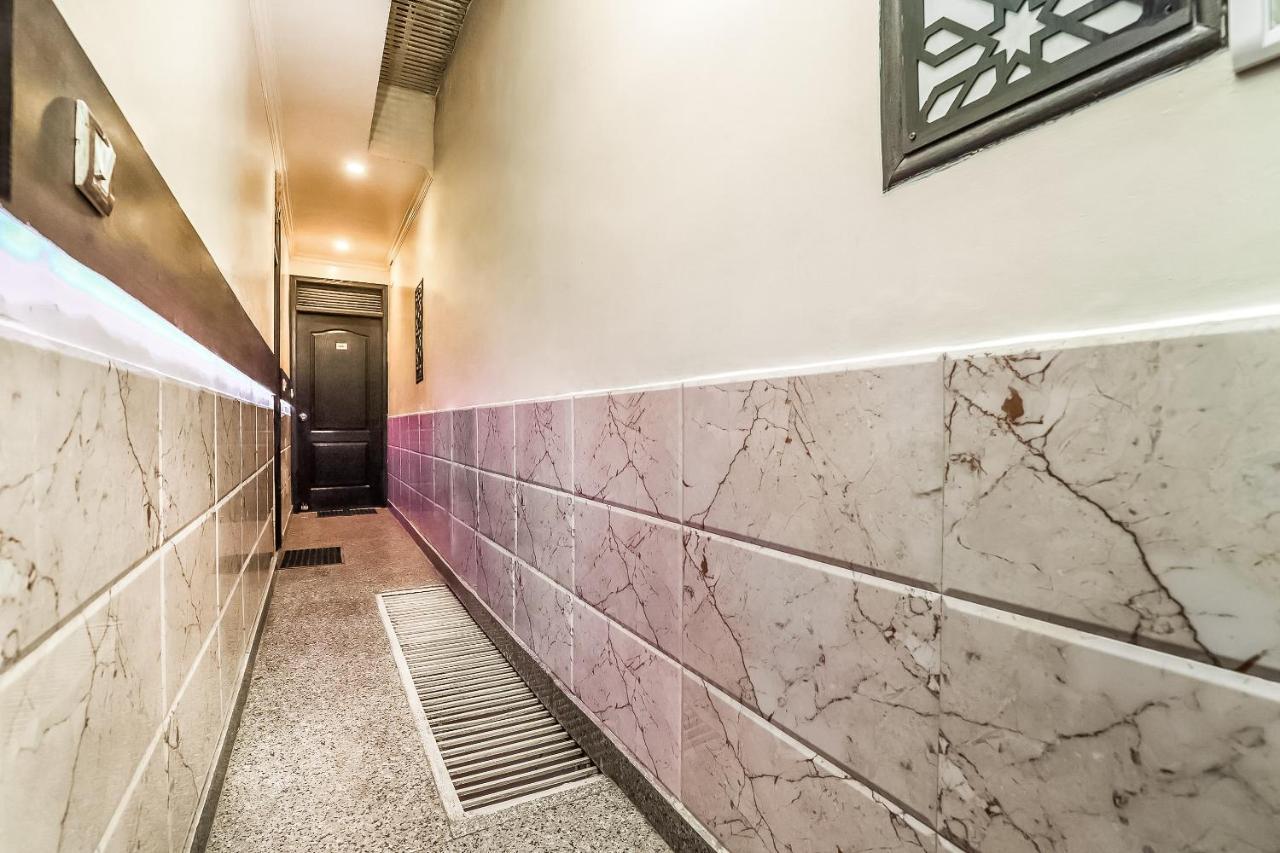 OYO 6317 Hotel Shiv Palace New Delhi Exterior foto