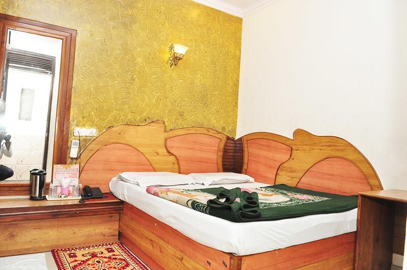 OYO 6317 Hotel Shiv Palace New Delhi Cameră foto