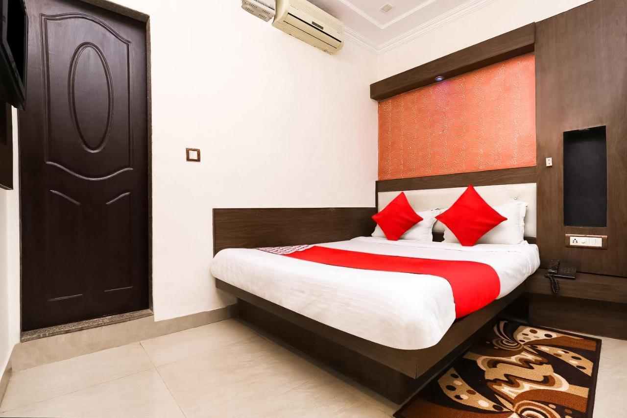 OYO 6317 Hotel Shiv Palace New Delhi Exterior foto